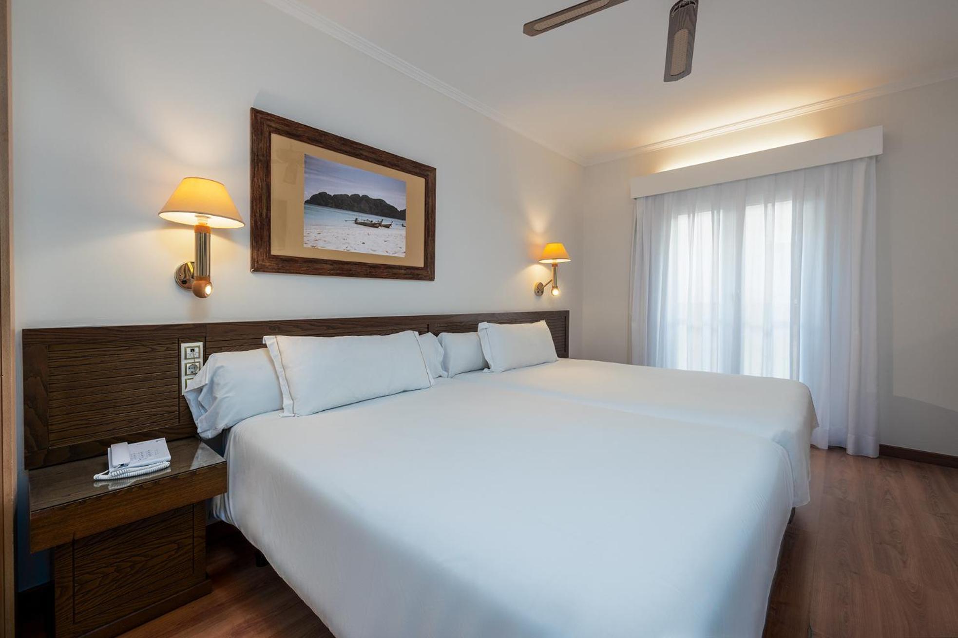 Two Connecting Double Rooms